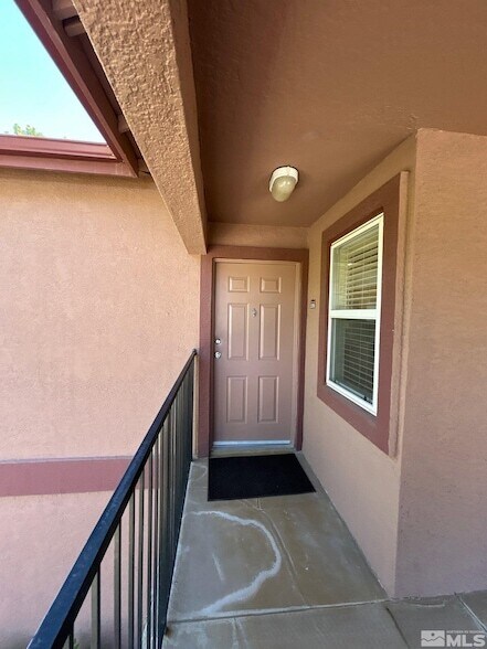 Building Photo - 6850 Sharlands Ave.