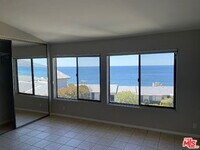 Building Photo - 6798 Shearwater Ln