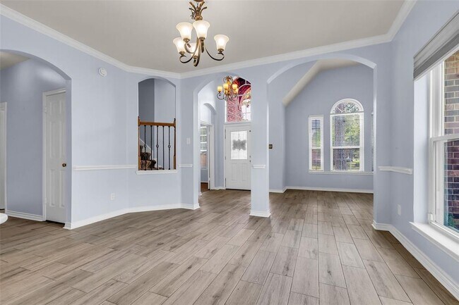 Building Photo - 30114 Thorsby Dr