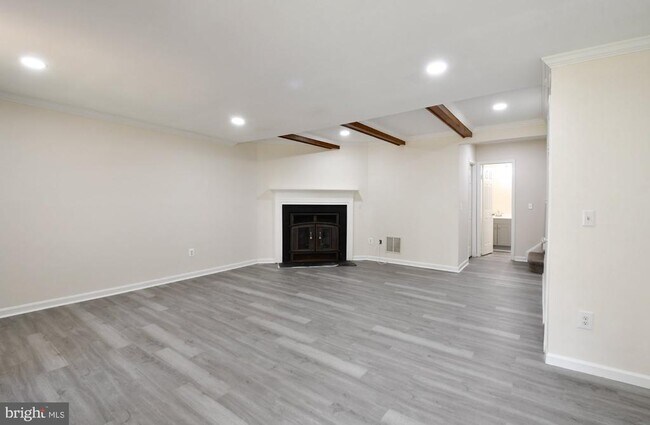 Building Photo - 10709 Gideon Ct