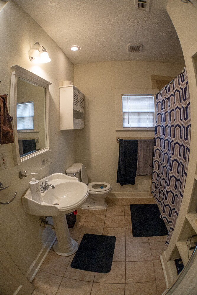 Building Photo - 1903 David St