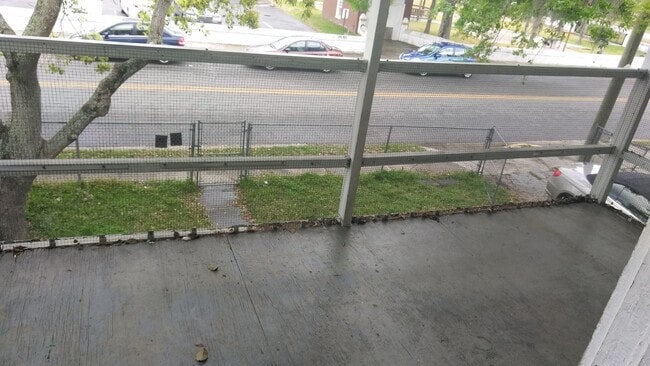 Building Photo - Charming 2-Bedroom Apartment Near Downtown Daytona & the Beach!