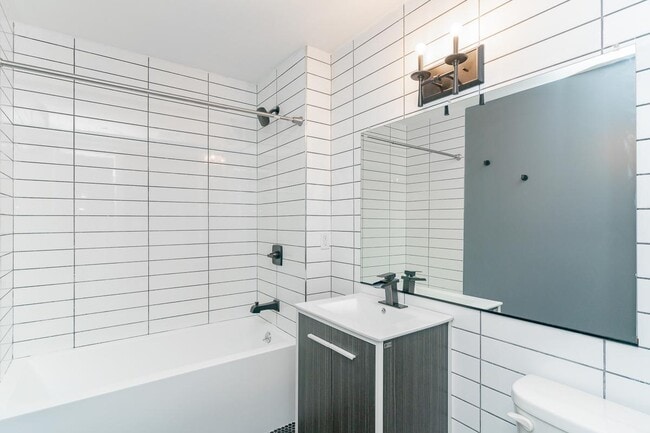 Building Photo - 14 Havens Pl