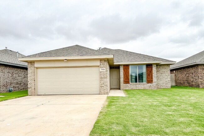 Primary Photo - Newer Built 3/2/2 in Frenship ISD!