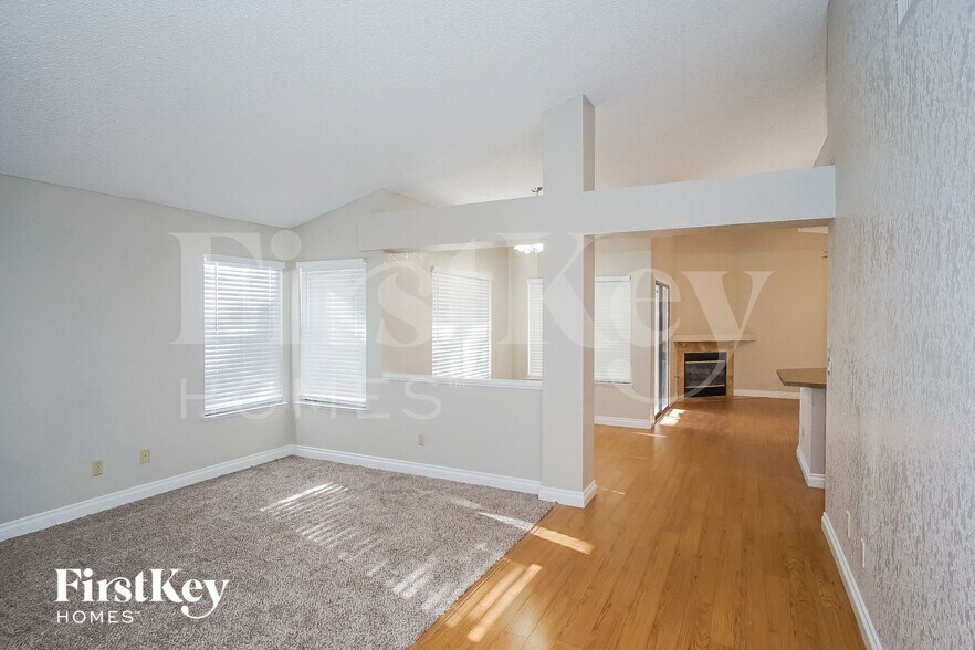 Building Photo - 357 Orchard Ct