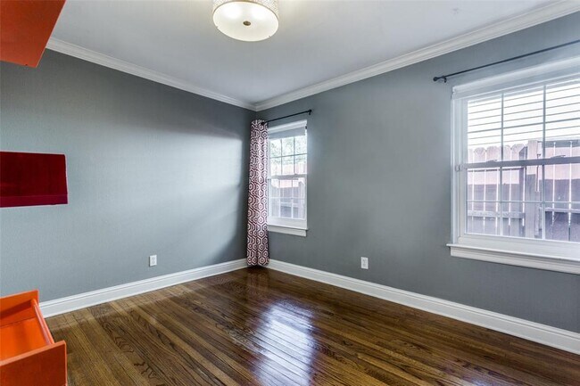 Building Photo - 4306 Benning Dr