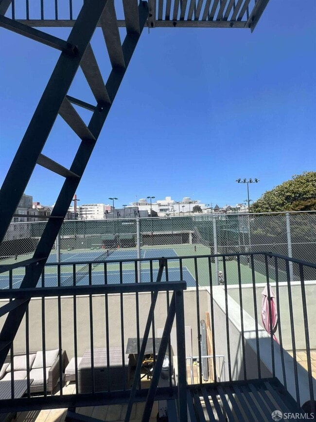 Building Photo - 1715 Pierce St