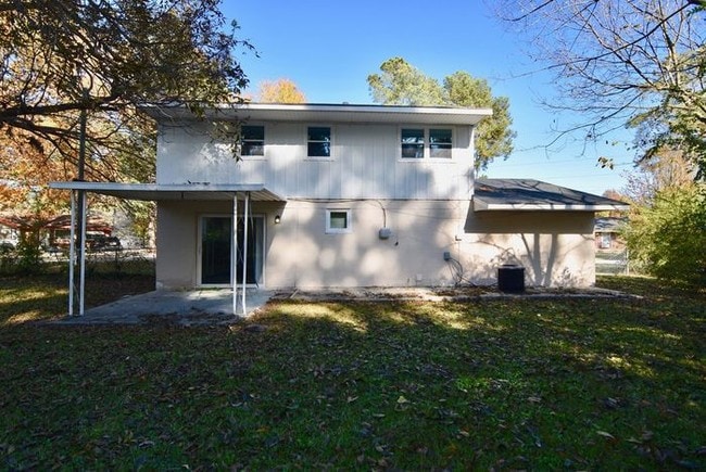 Building Photo - 1602 Apple Valley Dr