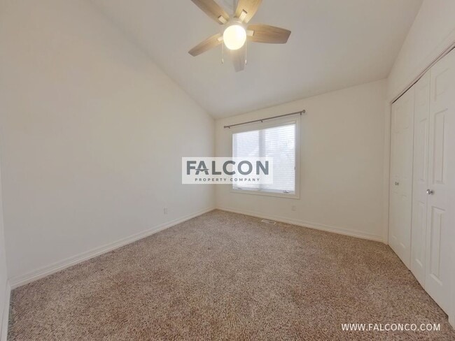 Building Photo - 8369 Twinberry Point