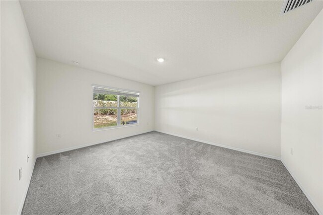 Building Photo - 8748 SW 49th Cir