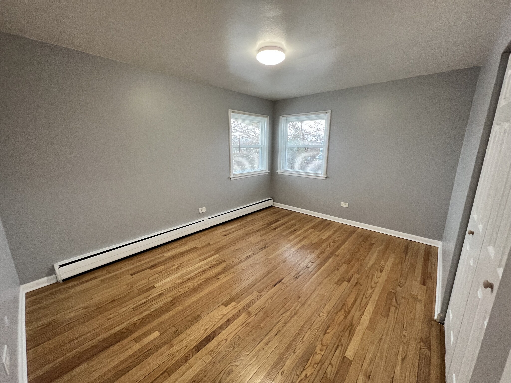 Building Photo - 1827 N 43rd Ave
