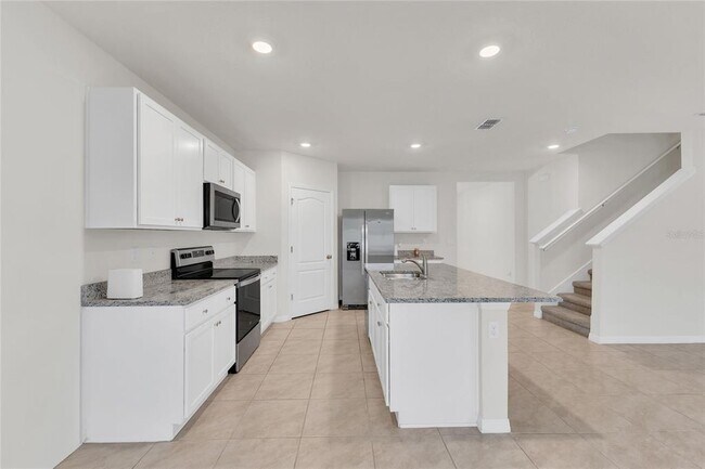 Building Photo - 641 Talisi Lp