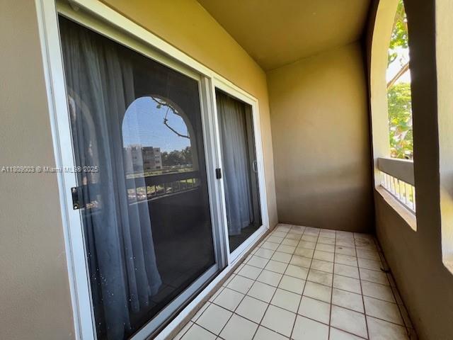 Building Photo - 7722 Camino Real
