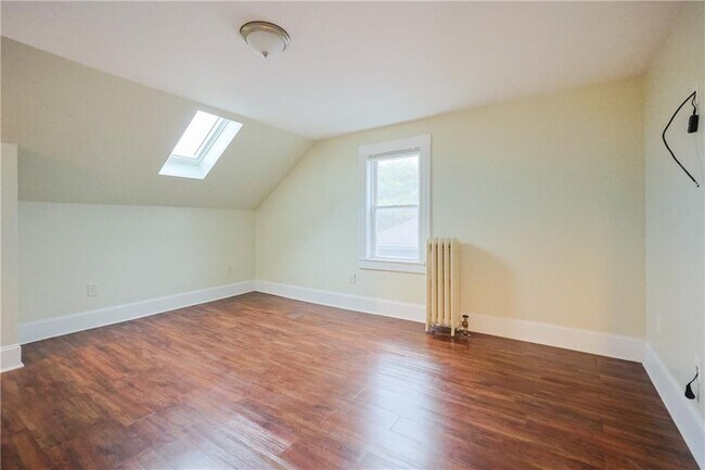 Building Photo - 200 Woodward Ave