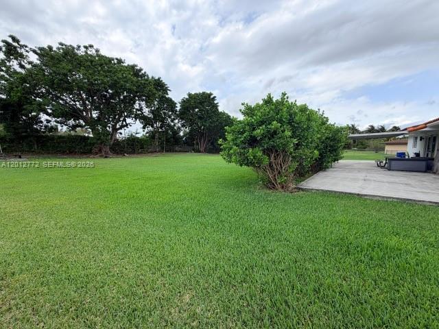 Building Photo - 2220 SW 125th Ct
