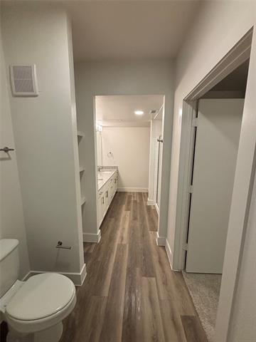 Building Photo - 300 N McDonald St