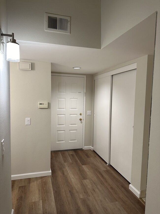 Building Photo - 70100 Mirage Cove Dr