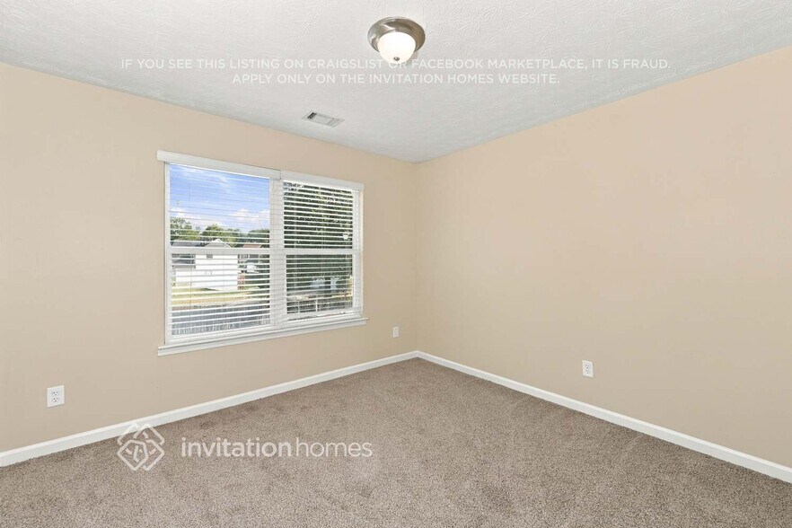 Building Photo - 2959 Meadow Point Dr