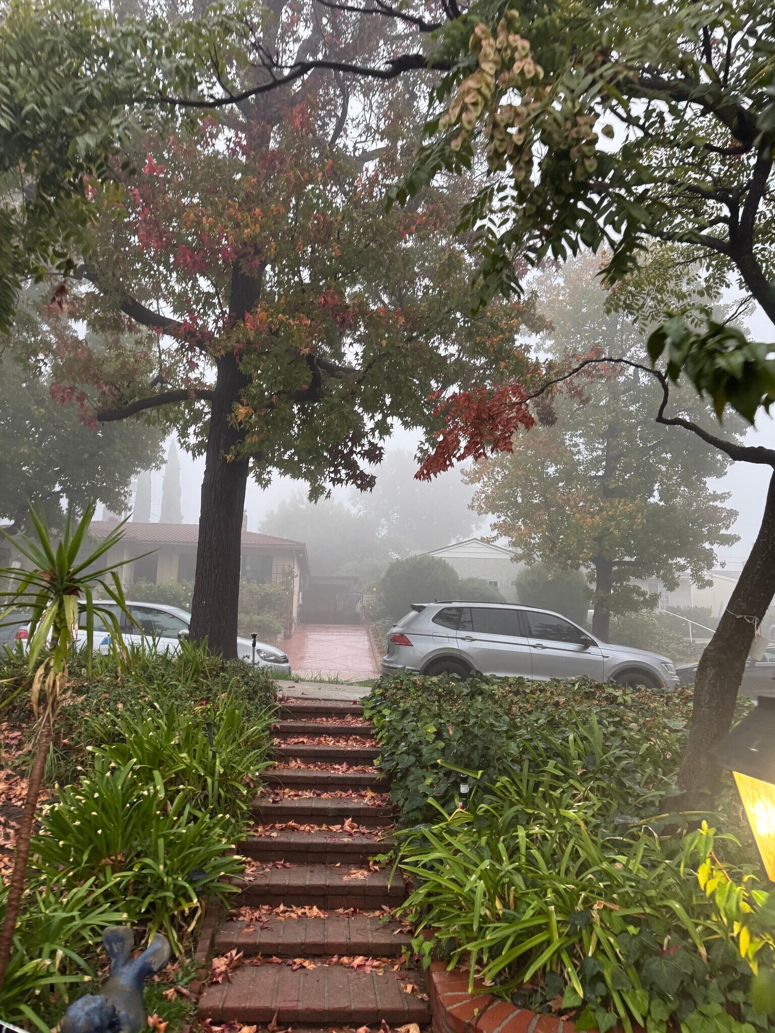 Building Photo - 9809 Creemore Dr