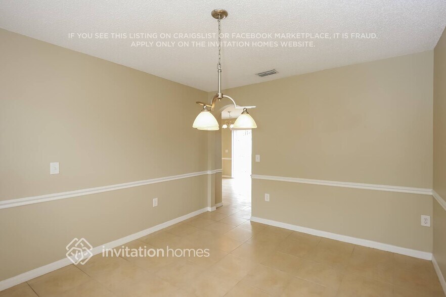 Building Photo - 12944 Bridleford Dr