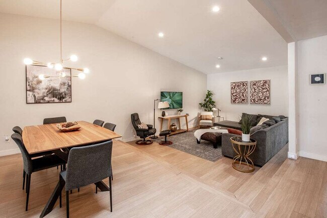 Building Photo - 12202 N 60th St