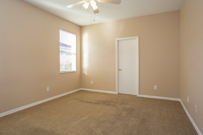 Building Photo - 2302 Abey Blanco Dr