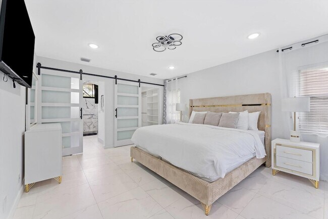 Building Photo - 13947 Geranium Pl