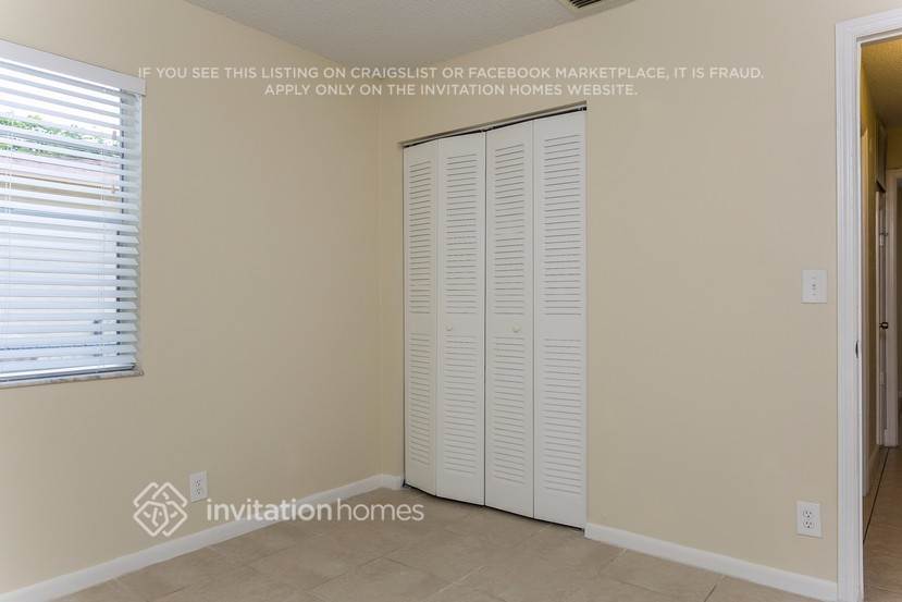 Building Photo - 414 SW 80th Terrace