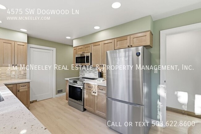 Building Photo - 4575 SW Dogwood Ln