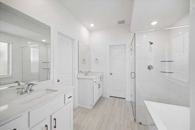 Building Photo - 29802 Ellwood Ln