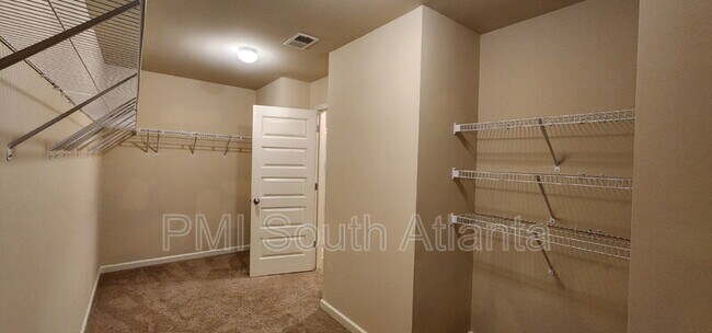 Building Photo - 651 Mill Creek Trail