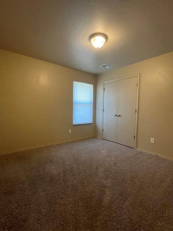 Building Photo - 3631 Vanguard Dr