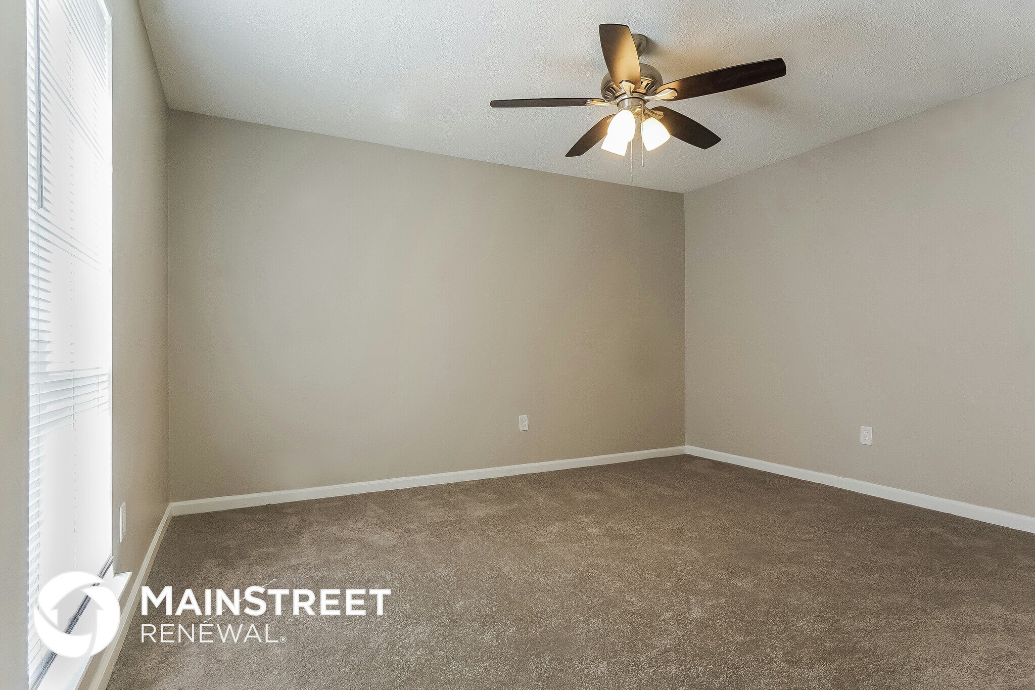 Building Photo - 1299 Glenridge Ln