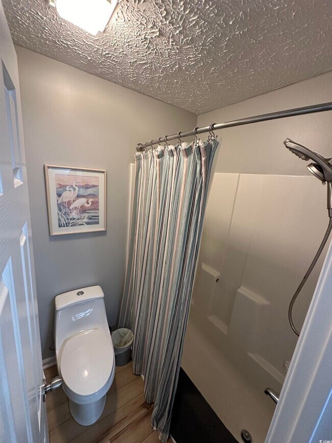 Building Photo - 569 Blue River Ct