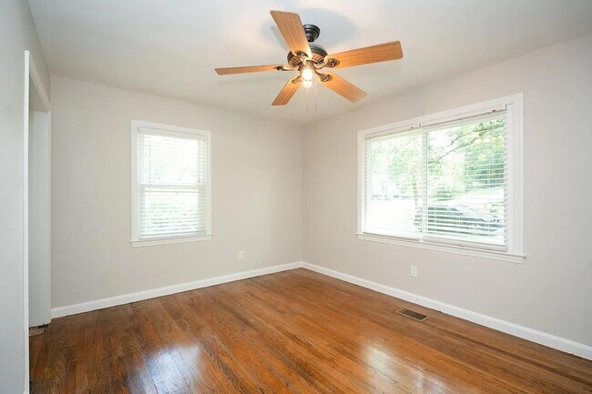 Building Photo - 3351 Black Oak Cir