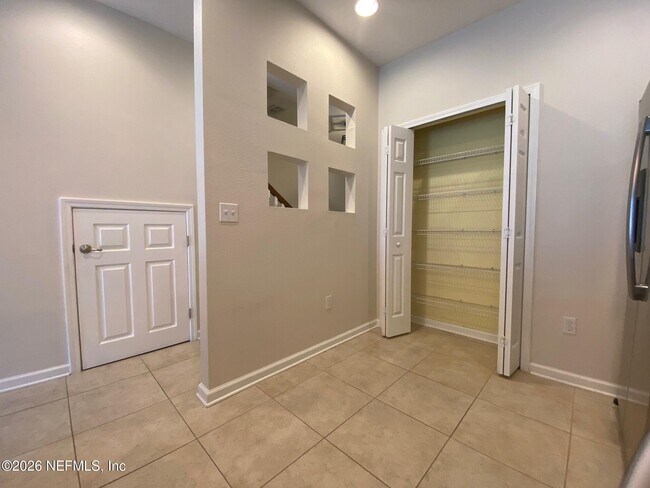 Building Photo - 11312 Estancia Villa Cir