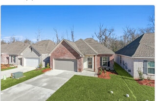 Building Photo - 9215 Asoka Ave