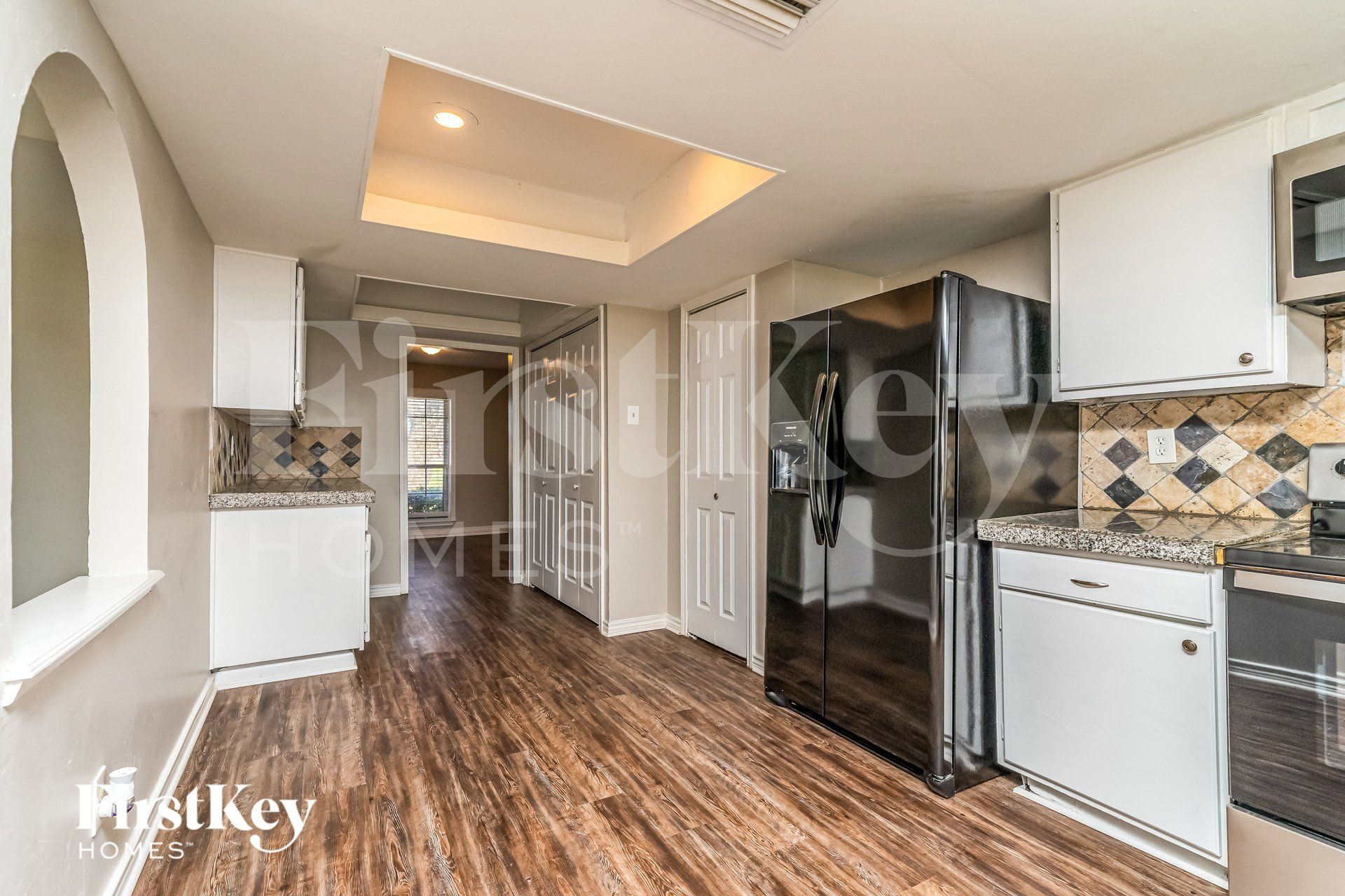 Building Photo - 4913 Alta Oaks Ln