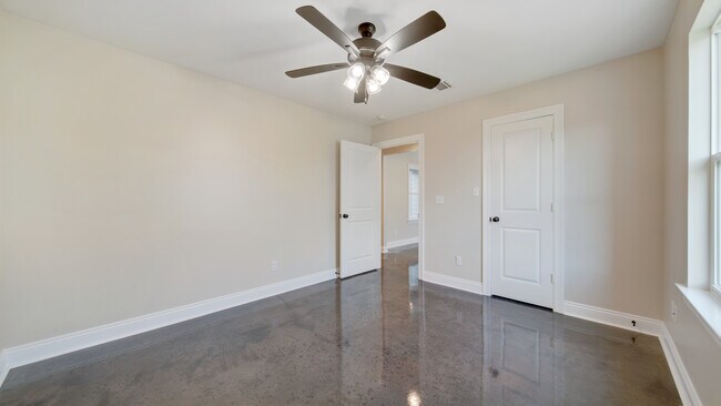 Building Photo - 1021 Timber Trails Rd