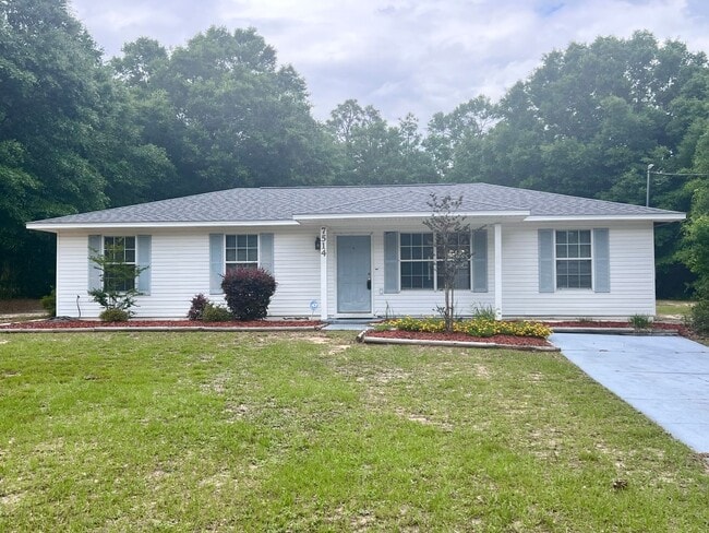 Primary Photo - Charming Home on Spacious Lot Near Whiting