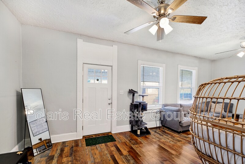 Building Photo - 1201 St Peter St