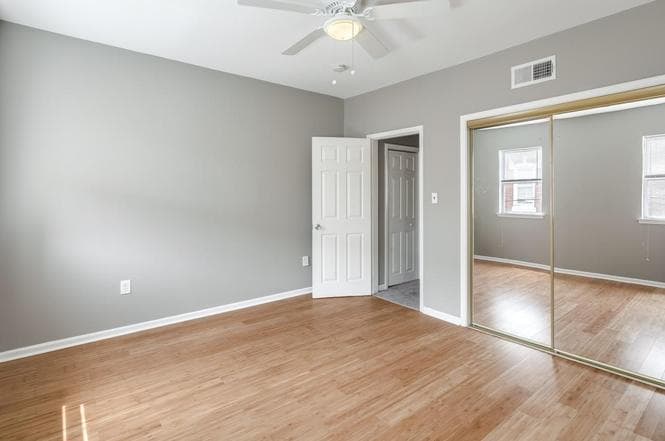 Building Photo - 1535 Emily St