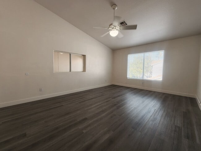 Building Photo - 5264 Island Chain Rd