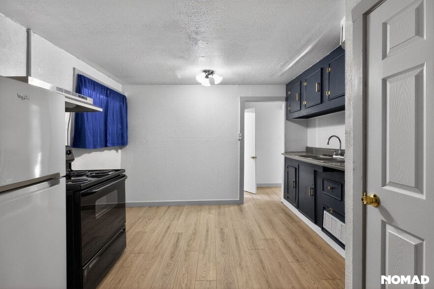 Building Photo - 2509 Royalty Ct