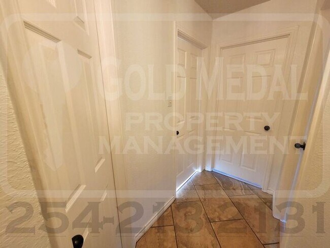 Building Photo - 1803 Robert Tyler Dr