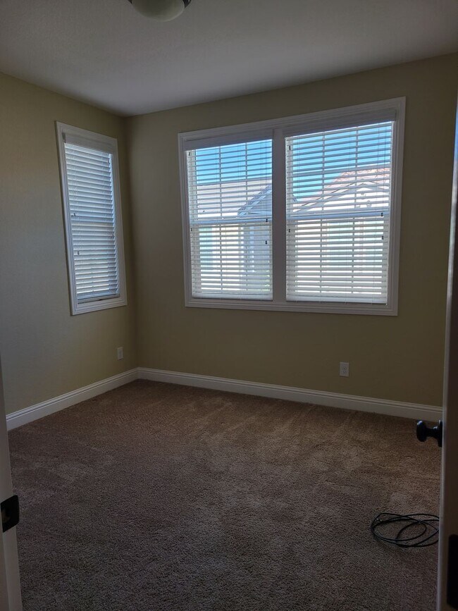 Building Photo - 177 Colner Cir