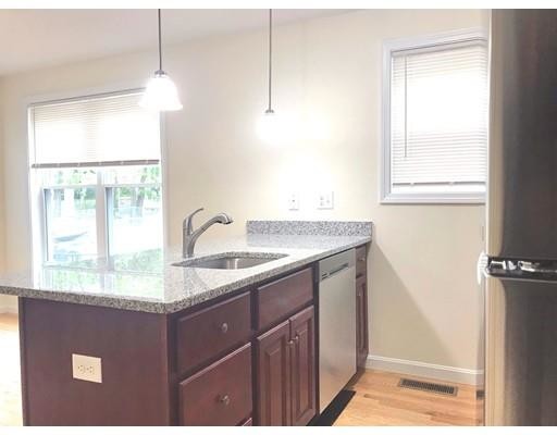 Building Photo - 7-15-17 Callender St