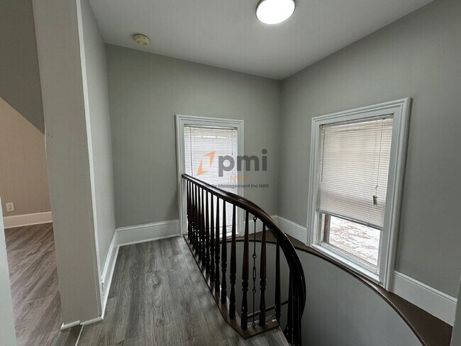 Building Photo - 302 Lafayette St