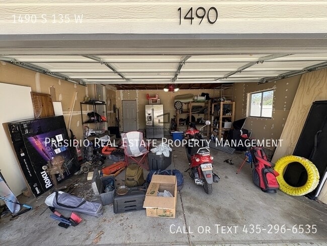 Building Photo - 1490 S 135 W
