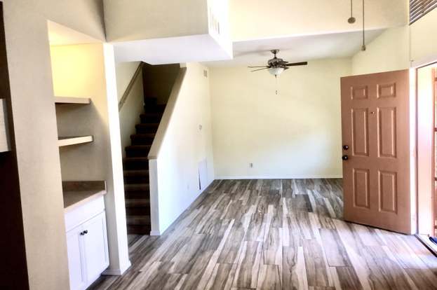 Building Photo - 4546 E Villa Theresa Dr
